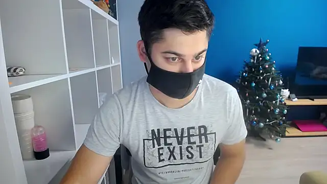 Tomguys online show from December 25, 6:41 am