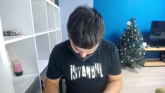 Tomguys online show from December 21, 2:58 pm
