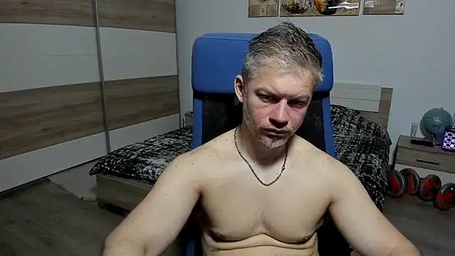 RobbyShawz online show from May 21, 4:41 am
