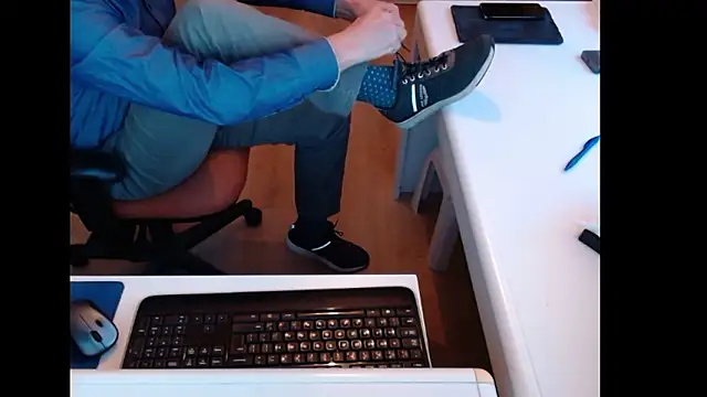 dutchpornking online show from March 2, 7:15 am