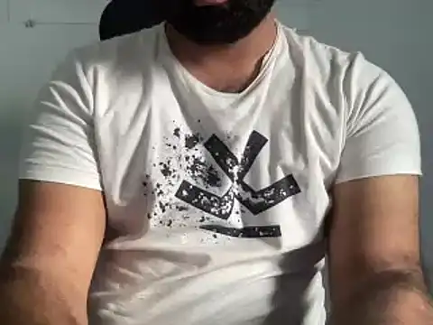 Snapshot of sameer2508mo chatting on February 9, 10:20 am sameer2508mo online show from February 9, 10:20 am