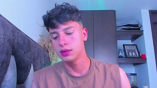 I Gabriel online show from January 14, 11:27 pm