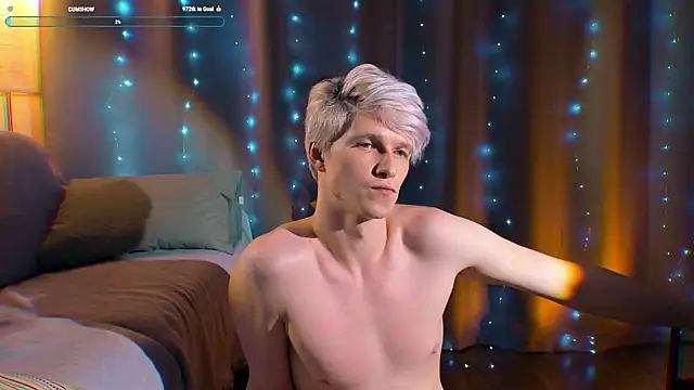 Breston Sweet online show from December 3, 2:45 pm