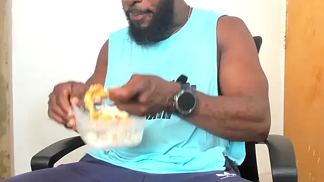 Snapshot of DaleHamilton chatting on March 3, 6:07 pm DaleHamilton online show from March 3, 6:07 pm