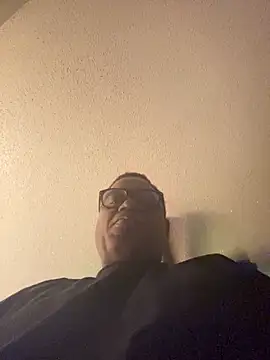 Darryl1970 online show from August 7, 2:40 am