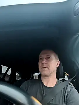 mustang69696 online show from October 22, 6:28 am