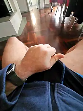 Dolceporco19 online show from March 15, 1:51 pm