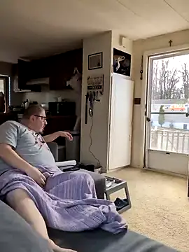 yes yes yes yes  online show from December 29, 6:38 pm