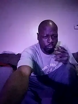 Snapshot of Daddy_hook chatting on March 1, 2:26 am Daddy hook online show from March 1, 2:26 am