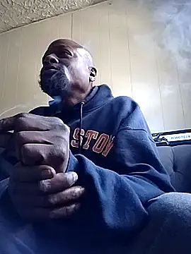 Snapshot of Daddy_hook chatting on March 2, 9:41 pm Daddy hook online show from March 2, 9:41 pm