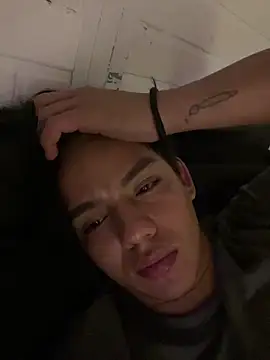 Apolo  lommelli online show from March 5, 3:25 am