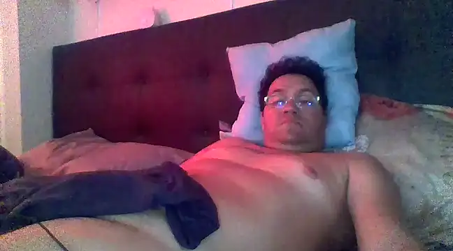 Snapshot of JJ18vader chatting on March 12, 4:02 pm JJ18vader online show from March 12, 4:02 pm