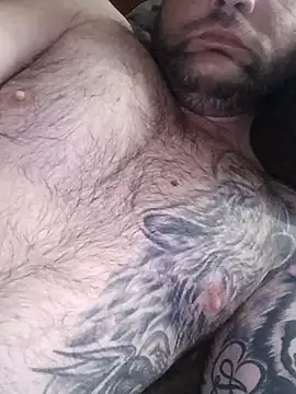 tubing0101 online show from March 12, 8:55 am