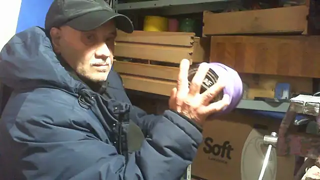 nonnomaturobisex online show from December 22, 5:21 pm