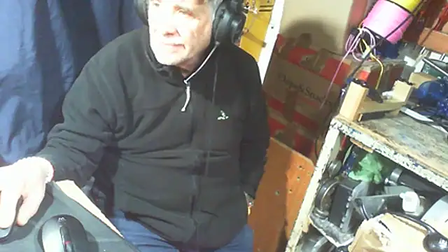 nonnomaturobisex online show from February 9, 6:12 pm