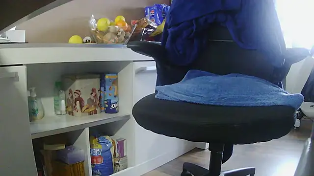 suedel65 online show from December 19, 11:18 am