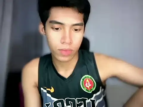 Lightjt04 online show from May 12, 7:22 pm