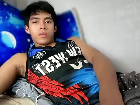 Lightjt04 online show from May 14, 11:03 pm