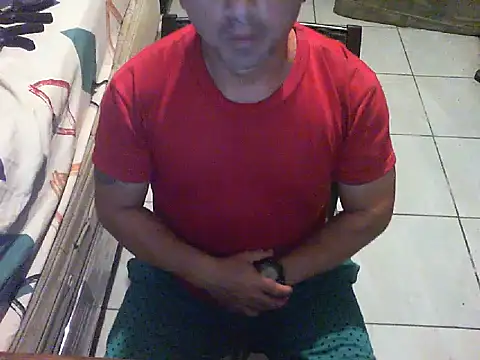 reventador 46 online show from December 12, 5:42 am