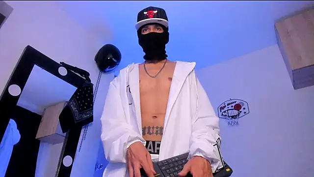 Samuel Suarez online show from February 3, 6:22 am