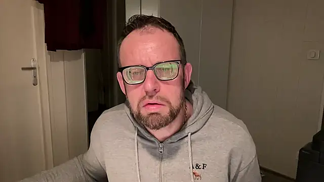 FABIOGLASSES online show from December 22, 7:42 pm