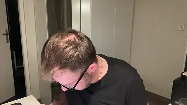 FABIOGLASSES online show from February 27, 9:47 pm