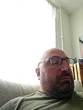 bigloada online show from August 6, 8:53 am