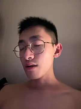 lewdAboyKawaii online show from February 3, 6:07 pm