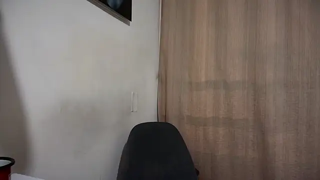 romeolovedark online show from March 12, 12:51 am