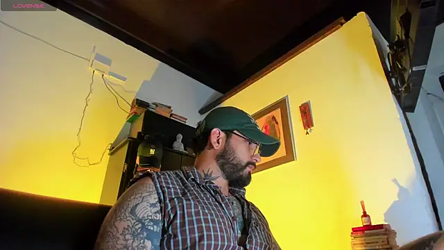 CamiloGray  online show from December 15, 2:58 pm