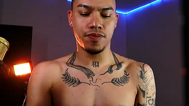 BestMasterForYou online show from November 19, 2:55 am