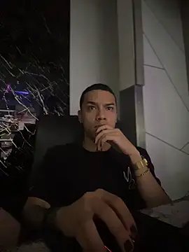 BestMasterForYou online show from November 8, 7:33 am