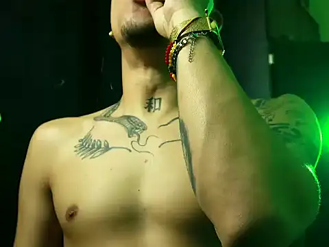 BestMasterForYou online show from December 18, 9:11 pm