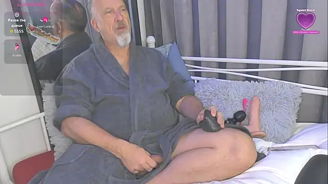 openminddaddy online show from April 6, 4:09 am