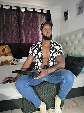 blackdrey18 online show from March 29, 1:11 pm