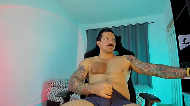 Pierre Vidal online show from December 18, 12:39 am