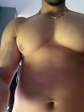 pimentfort77 online show from April 10, 12:56 pm