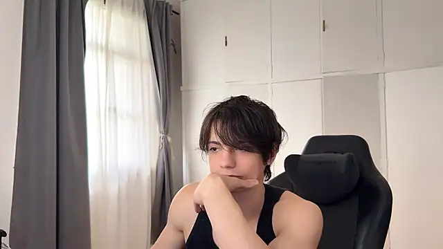 SasukeUhchiaa online show from March 20, 6:12 pm