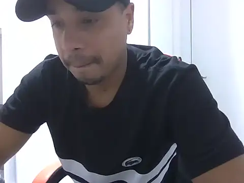 Juninho10c online show from November 6, 2:14 am