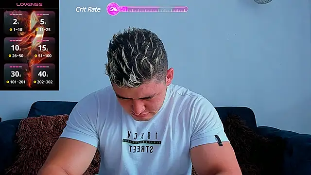 Snapshot of Leonsmoron chatting on February 24, 4:58 pm Leonsmoron online show from February 24, 4:58 pm