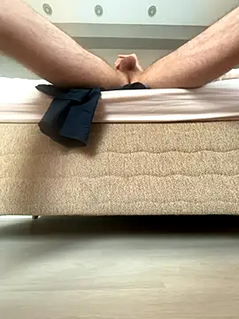 boyygirlls online show from November 3, 6:06 am