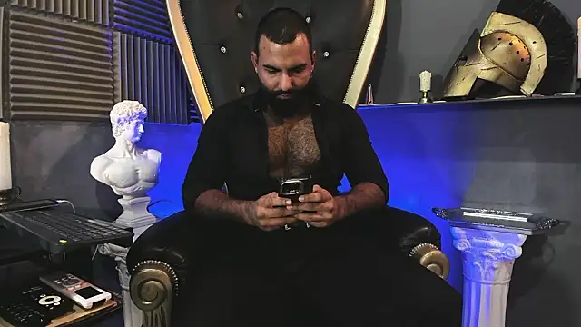 BeardAndrew online show from February 3, 10:48 pm