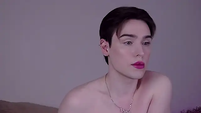 RobbyCharming online show from July 12, 8:49 am