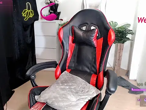 asianboyhunt online show from April 16, 11:07 pm