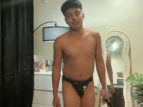 asianboyhunt online show from April 13, 10:21 pm