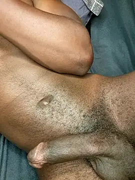 Texanguy01 online show from April 13, 8:04 am