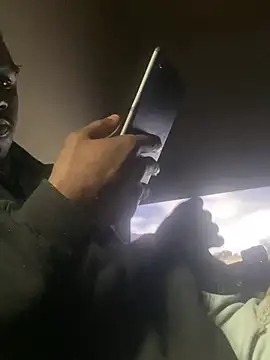 maclovelovepussy online show from December 27, 4:11 pm