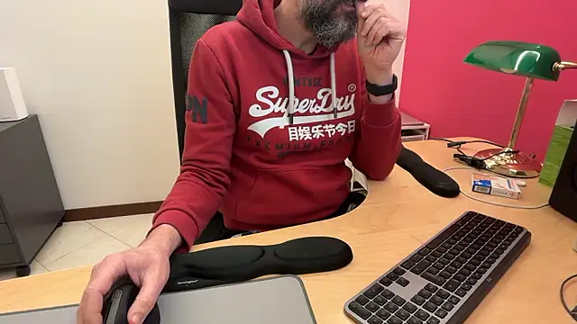 riccardofortis online show from February 2, 5:32 pm