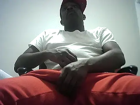 ThugDick79 online show from December 11, 5:01 am