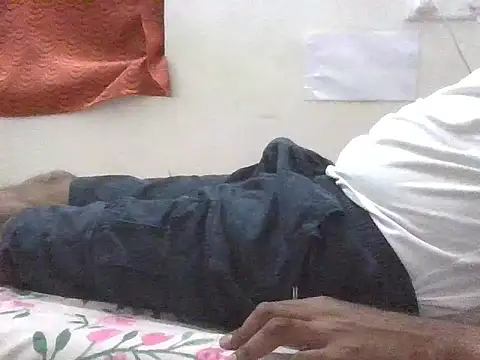 divi5555 online show from May 18, 1:17 pm